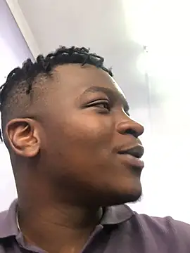 Redfucks333 online show from October 2025 09:09:02 AM