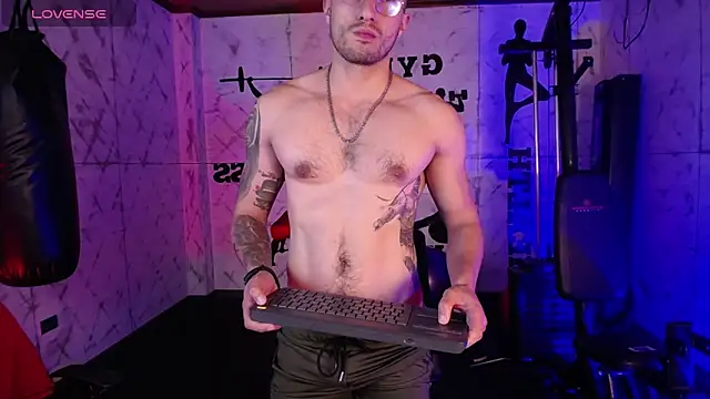 Snapshot of Nathan_rivers chatting on February 2025 12:55:02 PM Nathan rivers online show from February 2025 12:55:02 PM