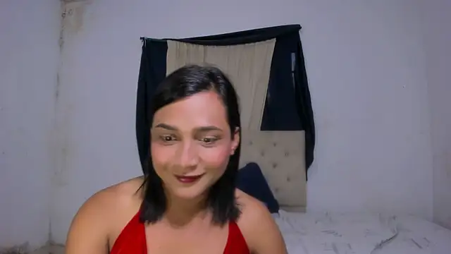 Snapshot of Miss_noah18 chatting on February 2025 01:00:02 PM Miss noah18 online show from February 2025 01:00:02 PM