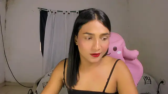 Miss noah18 online show from October 2025 07:31:01 PM