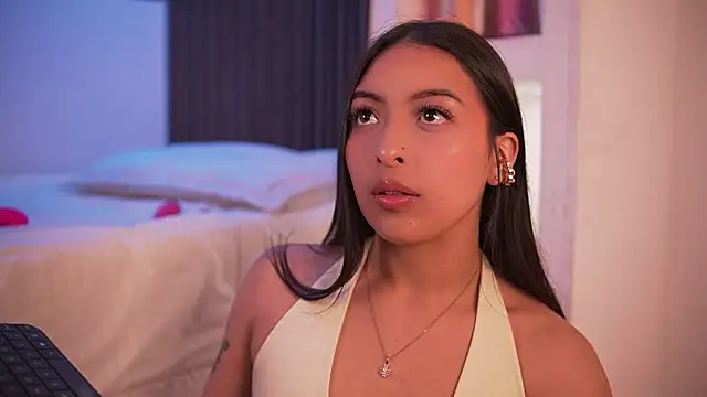 Snapshot of Camila_dupont chatting on July 2026 03:32:01 AM Camila dupont online show from July 2026 03:32:01 AM