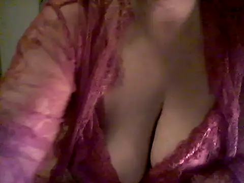 Betty2u online show from February 2025 09:16:02 PM