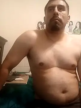 k1oudE online show from September 2025 04:37:02 AM