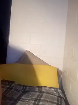 k1oudE online show from February 2026 12:37:01 PM