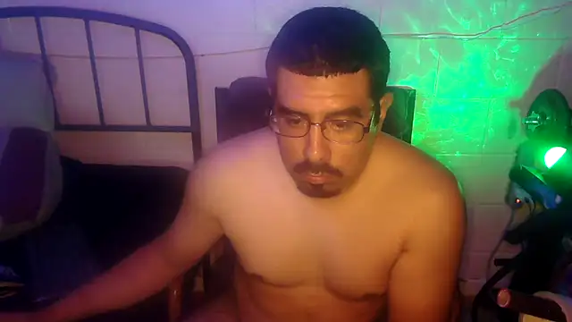 Snapshot of k1oudE chatting on July 2026 08:02:02 AM k1oudE online show from July 2026 08:02:02 AM