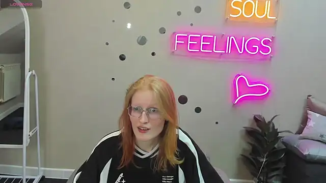 ElizabethHarpper online show from January 2025 03:00:02 PM