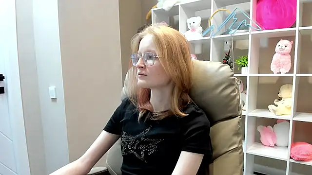 ElizabethHarpper online show from January 2025 08:11:02 AM