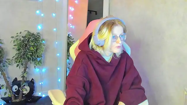 ElizabethHarpper online show from December 2025 12:59:02 AM