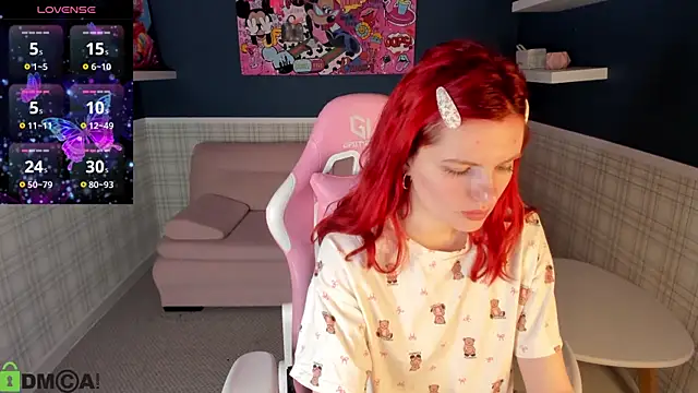 Snapshot of CharlotteMitchell chatting on March 2026 09:00:01 AM CharlotteMitchell online show from March 2026 09:00:01 AM