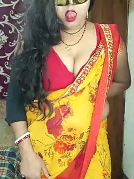 Hot muskaan online show from January 2025 04:33:01 PM