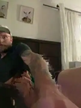 tcadle1824 online show from April 2026 02:02:01 AM