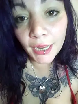 Miss Amelie online show from February 2025 07:01:01 AM