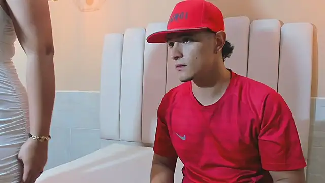 DAVID VICTORIAA online show from January 2025 12:27:01 PM