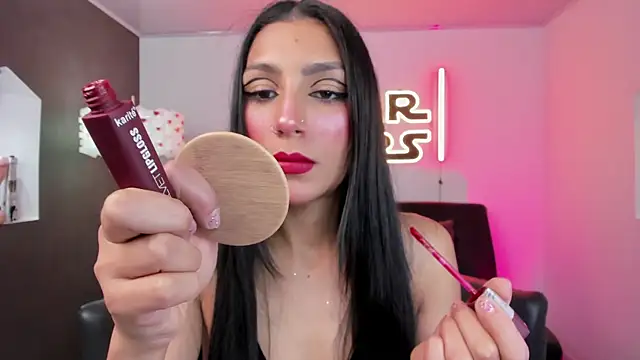 miss   evangeline online show from April 2026 02:20:02 AM