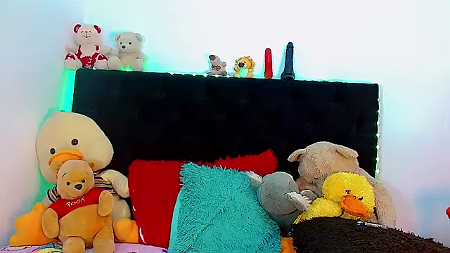 Alextwink online show from October 2025 11:46:01 PM