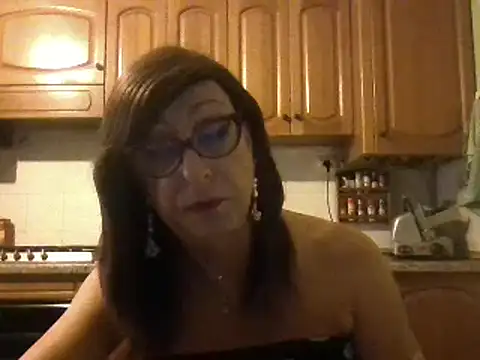 Snapshot of Tiabet chatting on October 2025 02:52:01 PM Tiabet online show from October 2025 02:52:01 PM