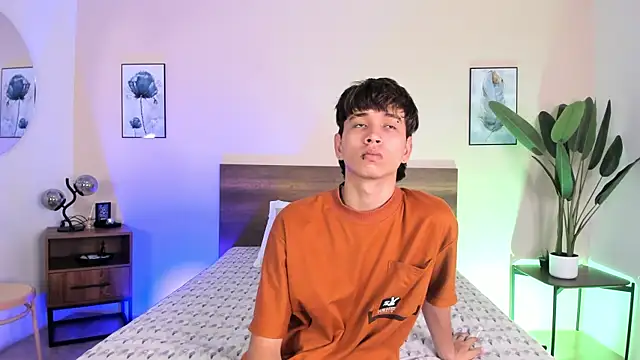 Brian-Ausslos online show from November 2025 04:58:02 AM