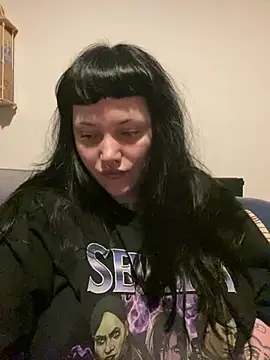 Gothicsiren online show from January 2025 01:10:01 AM