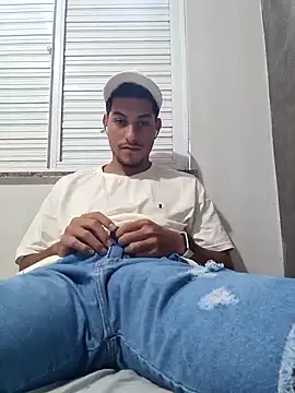 Snapshot of Babyandres93 chatting on January 2025 07:01:02 PM Babyandres93 online show from January 2025 07:01:02 PM