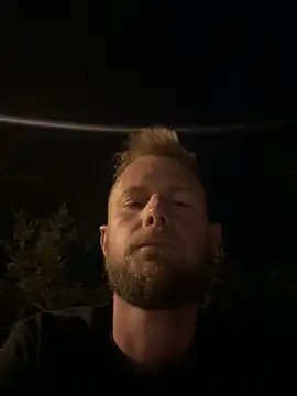 bjay1210 online show from February 2026 03:13:02 AM