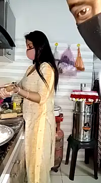 Snapshot of Best-Couple chatting on January 2025 07:38:02 AM Best-Couple online show from January 2025 07:38:02 AM