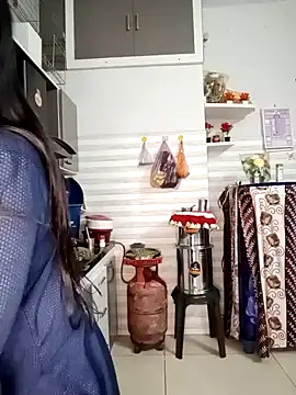 Snapshot of Best-Couple chatting on February 2025 06:53:02 AM Best-Couple online show from February 2025 06:53:02 AM