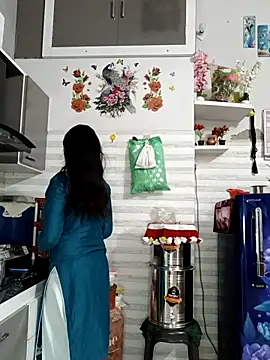 Snapshot of Best-Couple chatting on September 2025 04:14:01 AM Best-Couple online show from September 2025 04:14:01 AM