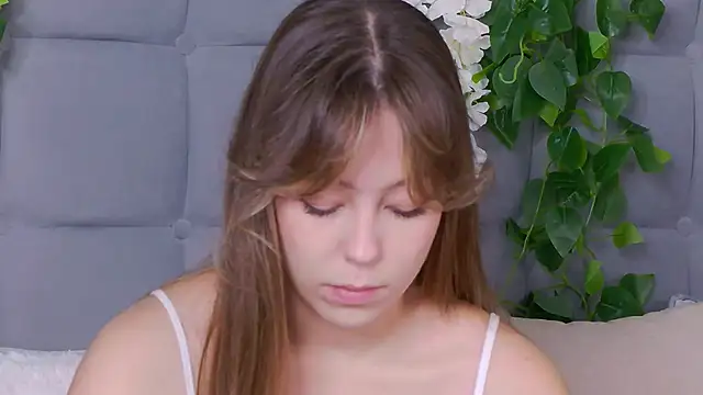 TheEmma online show from October 2025 06:47:01 AM