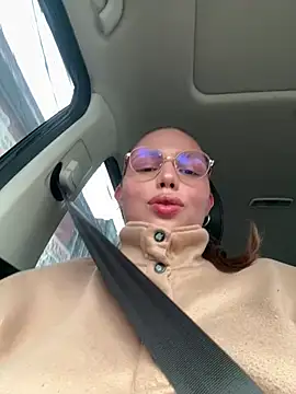 Anaruso online show from March 2025 09:21:01 PM