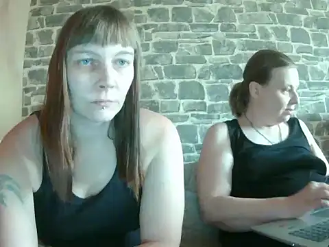 Sweet Phoenix online show from January 2025 01:30:01 PM