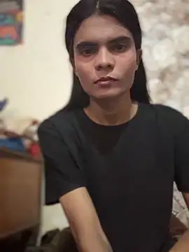 Snapshot of Enna_Zarza_ chatting on May 2026 07:03:01 AM Enna Zarza online show from May 2026 07:03:01 AM