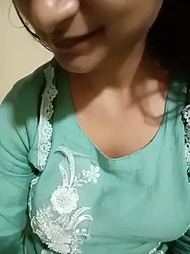 Snapshot of Piya_Ji chatting on July 2026 06:22:02 PM Piya Ji online show from July 2026 06:22:02 PM