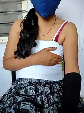 lovelygirl4567 online show from February 2025 09:08:02 AM