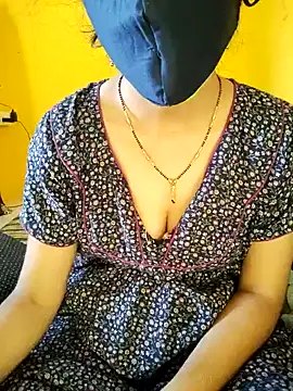 lovelygirl4567 online show from February 2025 04:16:02 AM