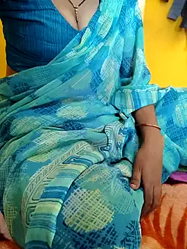 lovelygirl4567 online show from February 2025 04:21:01 AM