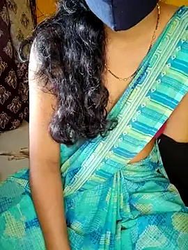 lovelygirl4567 online show from February 2025 04:08:02 AM