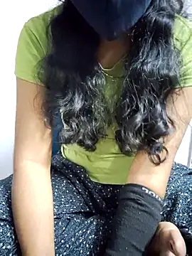 lovelygirl4567 online show from February 2025 04:14:02 PM