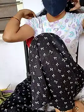 lovelygirl4567 online show from February 2025 05:19:02 AM
