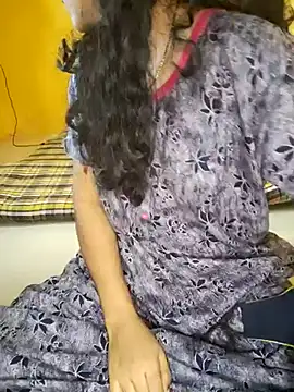 lovelygirl4567 online show from March 2025 10:11:01 AM
