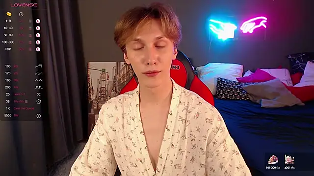 Snapshot of Adrian_Di chatting on January 2025 03:24:01 PM Adrian Di online show from January 2025 03:24:01 PM