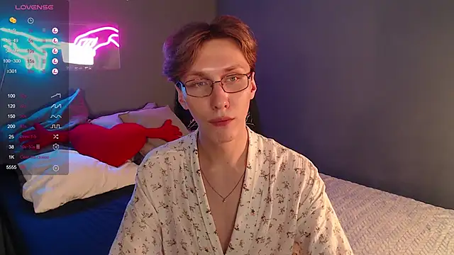 Snapshot of Adrian_Di chatting on January 2025 03:45:01 PM Adrian Di online show from January 2025 03:45:01 PM