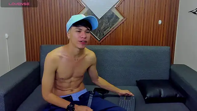 Snapshot of anyelo_waller chatting on February 2025 12:26:02 PM anyelo waller online show from February 2025 12:26:02 PM