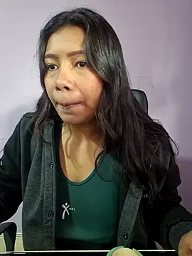 PaulaOrtiz 1 online show from October 2025 01:33:02 PM