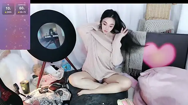 Snapshot of xiaotiantian-76 chatting on October 2025 02:31:01 AM xiaotiantian-76 online show from October 2025 02:31:01 AM