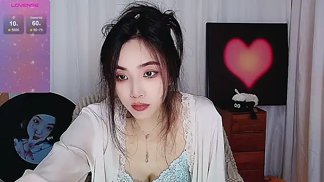 Snapshot of xiaotiantian-76 chatting on October 2025 04:34:01 AM xiaotiantian-76 online show from October 2025 04:34:01 AM