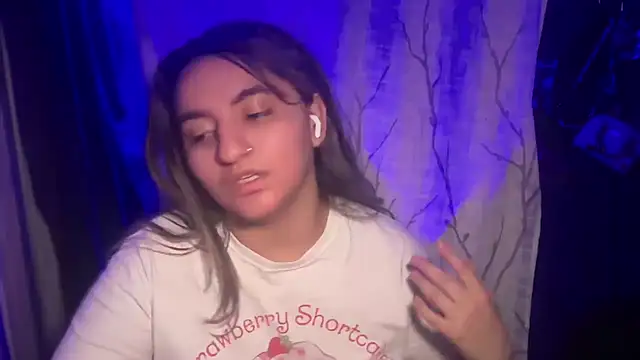 mamifresita online show from December 2025 09:18:02 AM