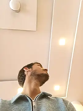 Tarun 0026 online show from October 2025 05:35:02 AM