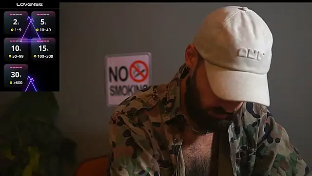 HairyRobxxx online show from October 2025 06:40:01 PM