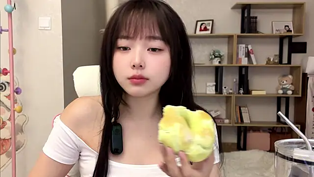 Snapshot of Chenjing0 chatting on October 2025 02:56:02 AM Chenjing0 online show from October 2025 02:56:02 AM