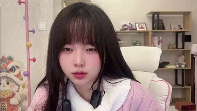 Snapshot of Chenjing0 chatting on November 2025 03:27:01 AM Chenjing0 online show from November 2025 03:27:01 AM